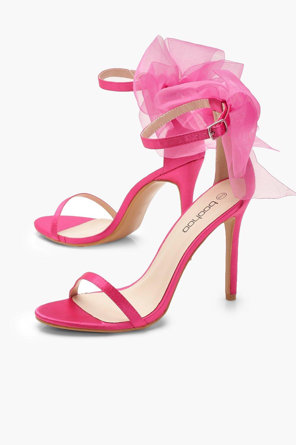 pink heels with bow