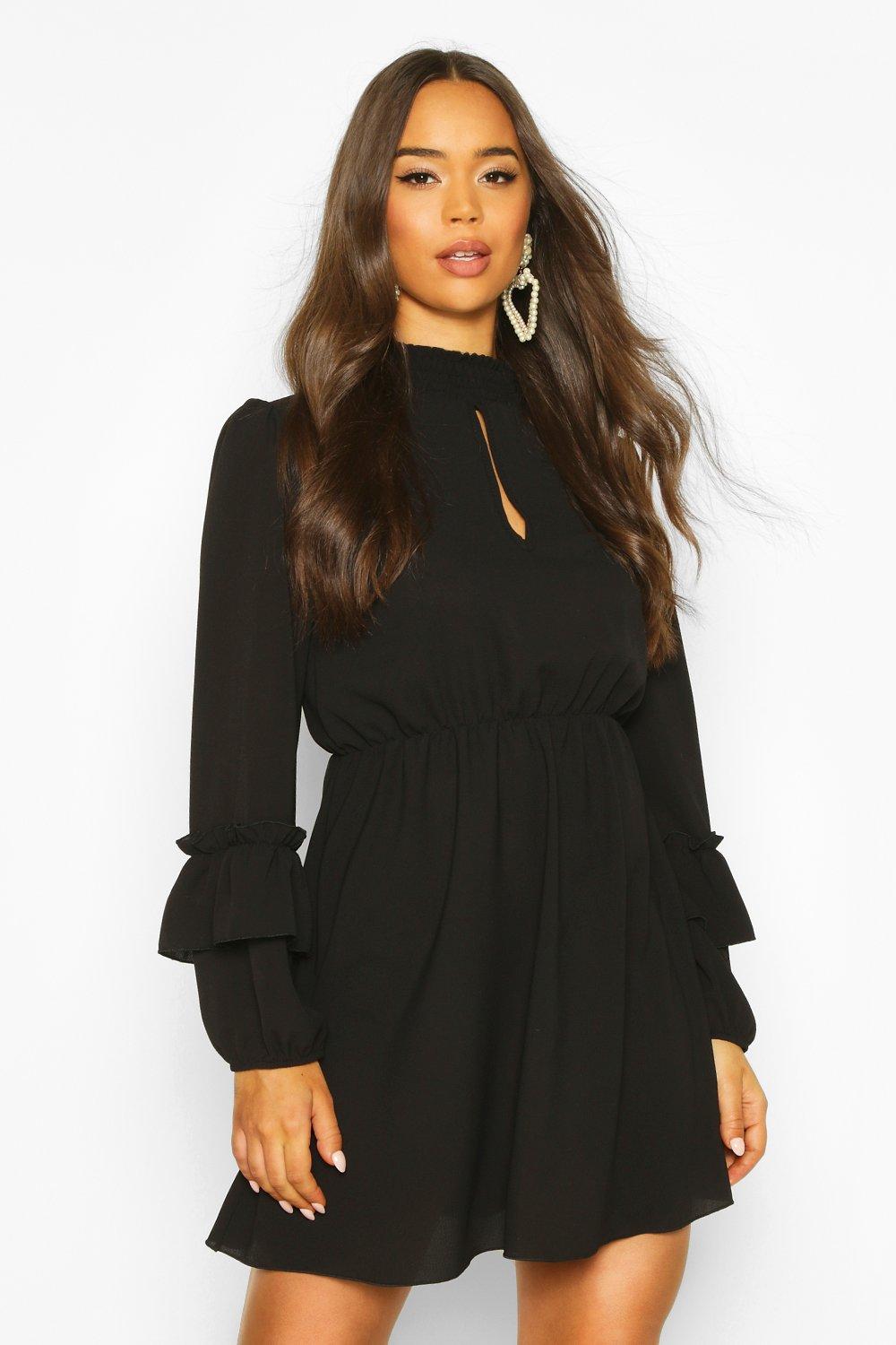 boohoo shirred dress