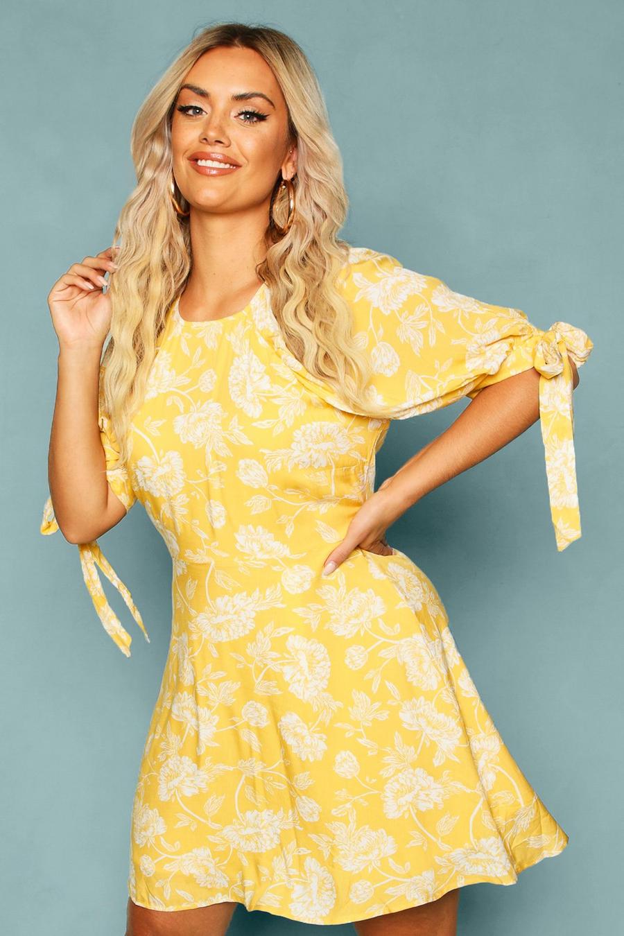 צהוב שמלת סקייטר פרחונית עם שרוולי קשירה תפוחים, מידות גדולות image number 1