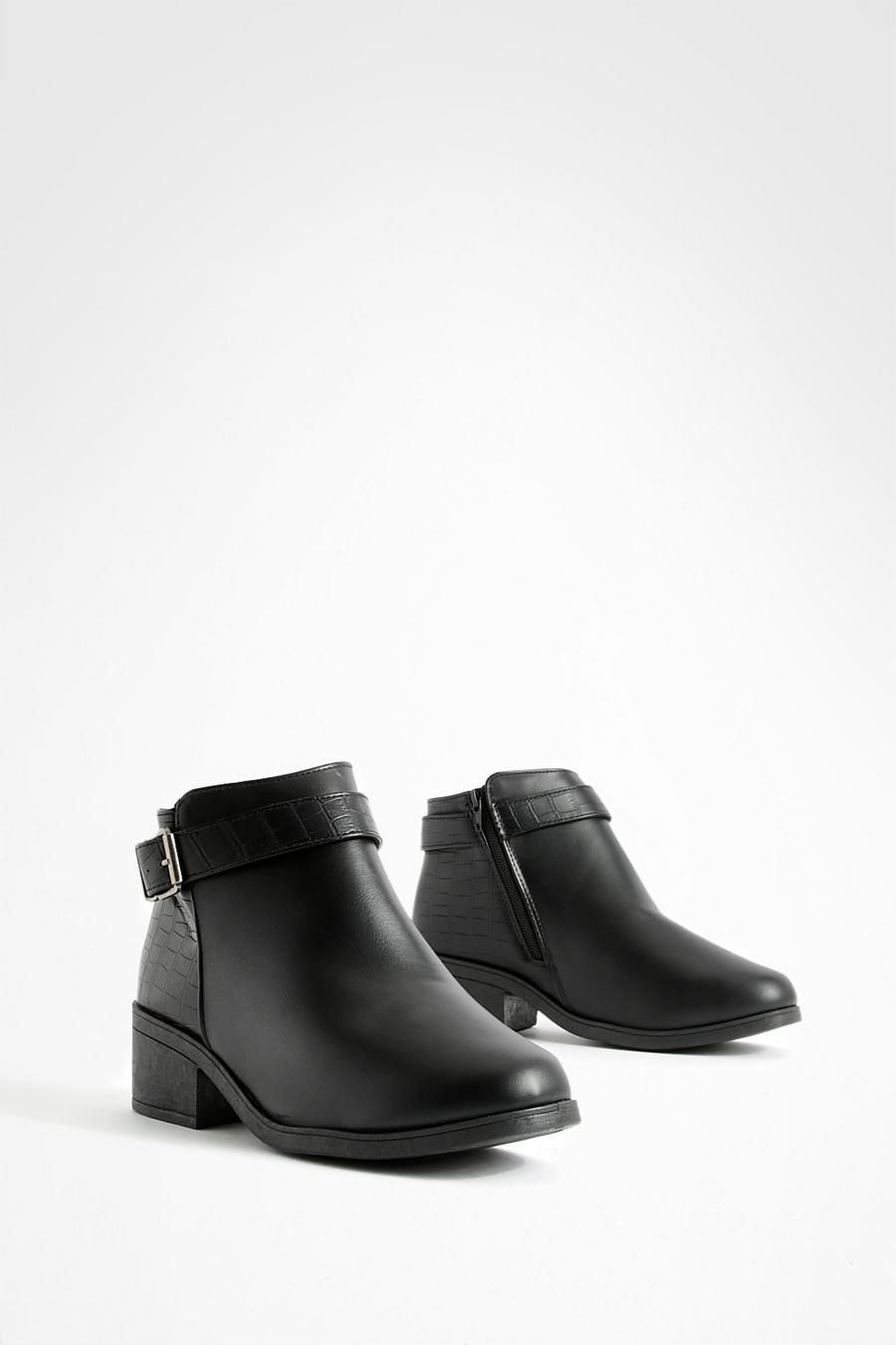 Black svart Wide Fit Buckle Detail Chelsea Boots