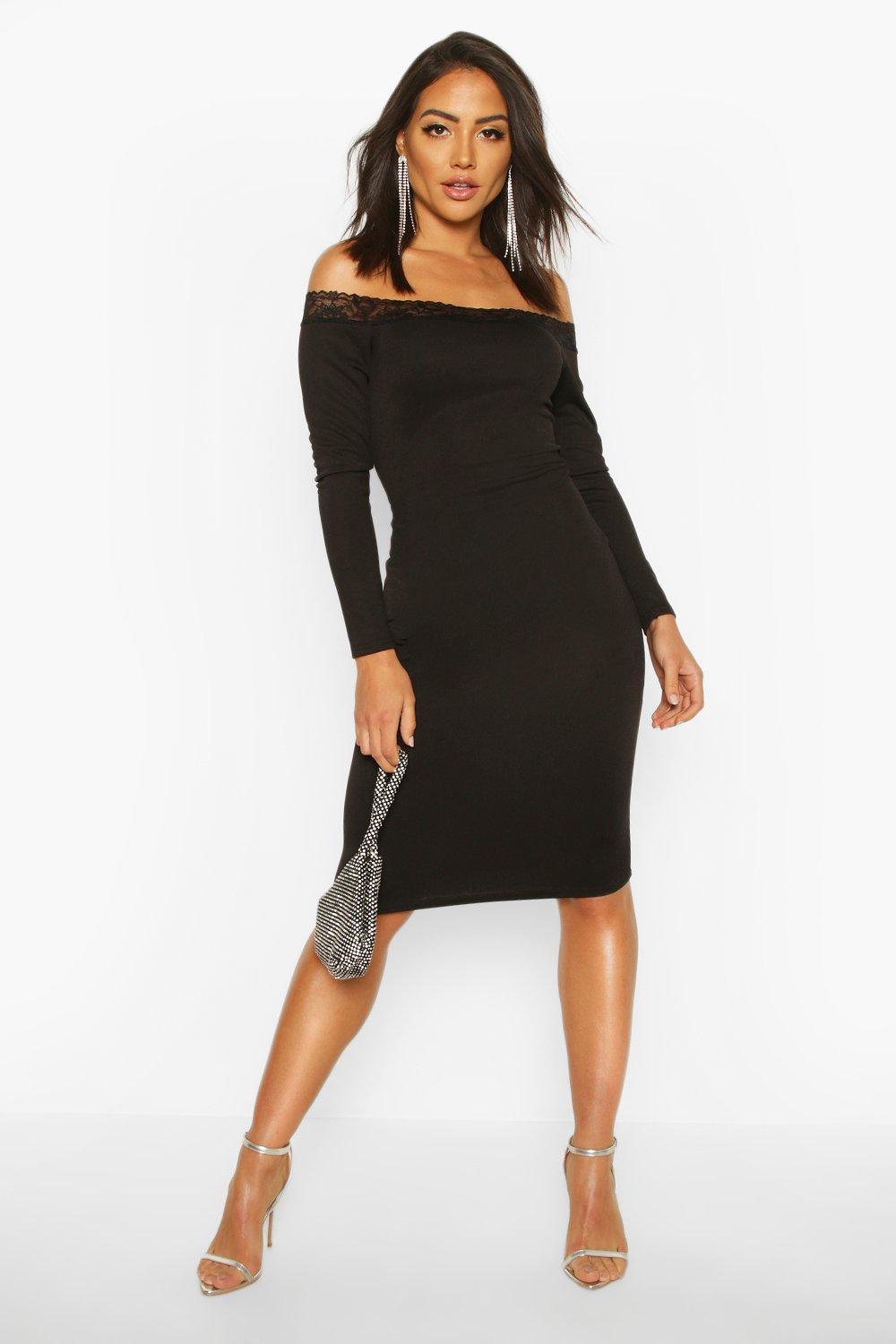 Robe mi longue a col bateau detail en dentelle