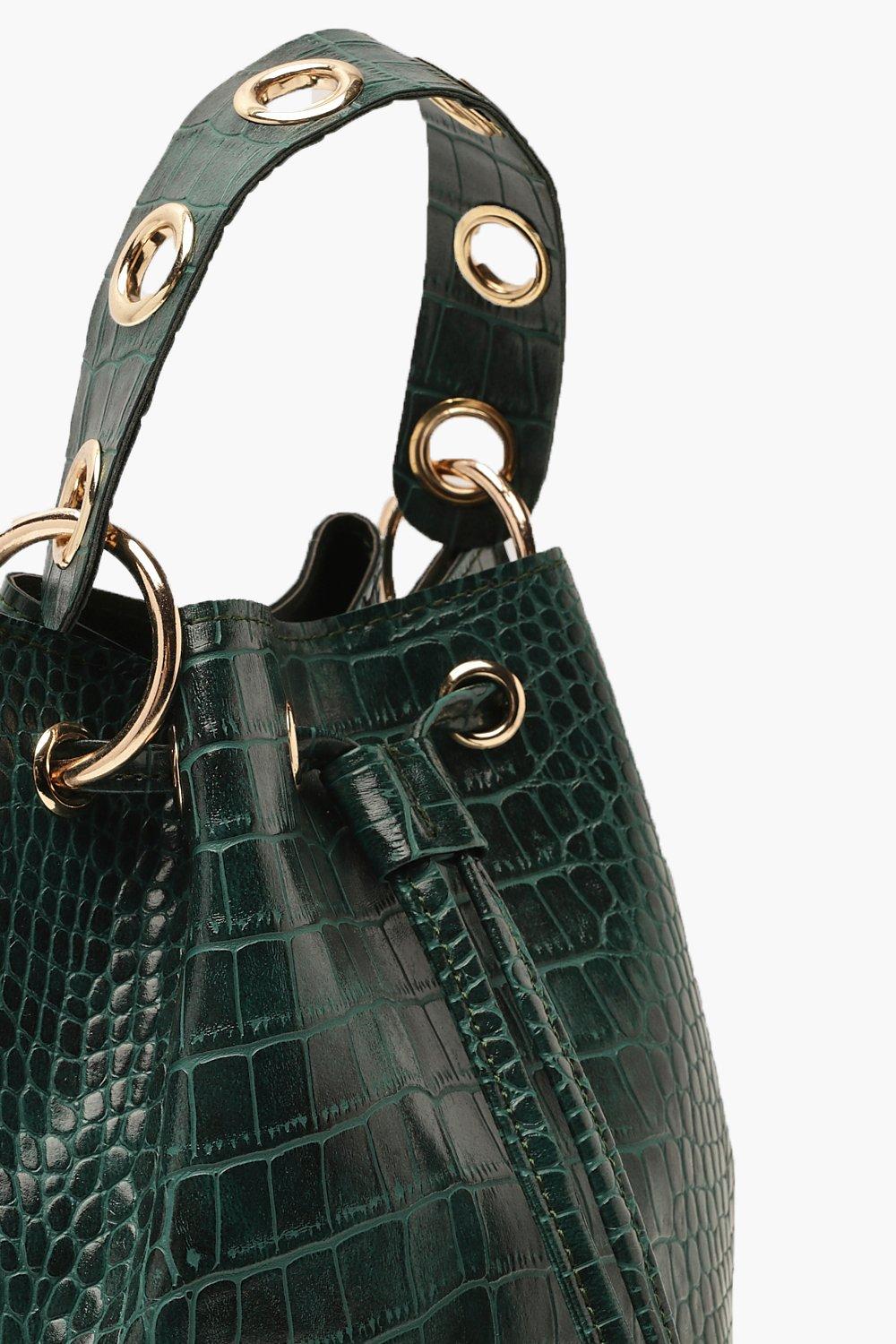 Croc bucket deals bag