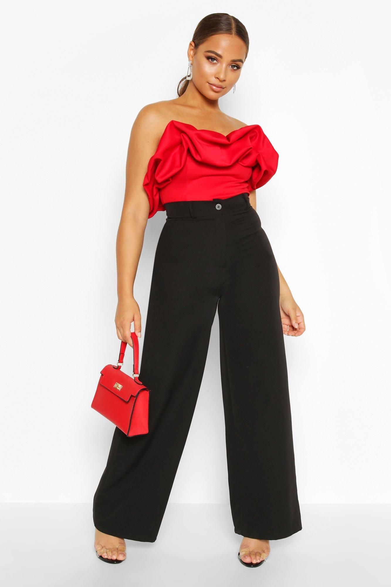 Extreme Ruffle Sleeveless Top boohoo IE