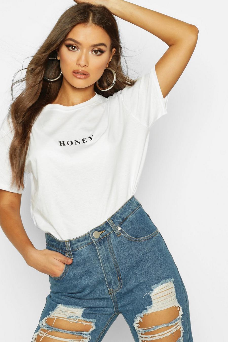 White "Honey" T-shirt med slogan image number 1