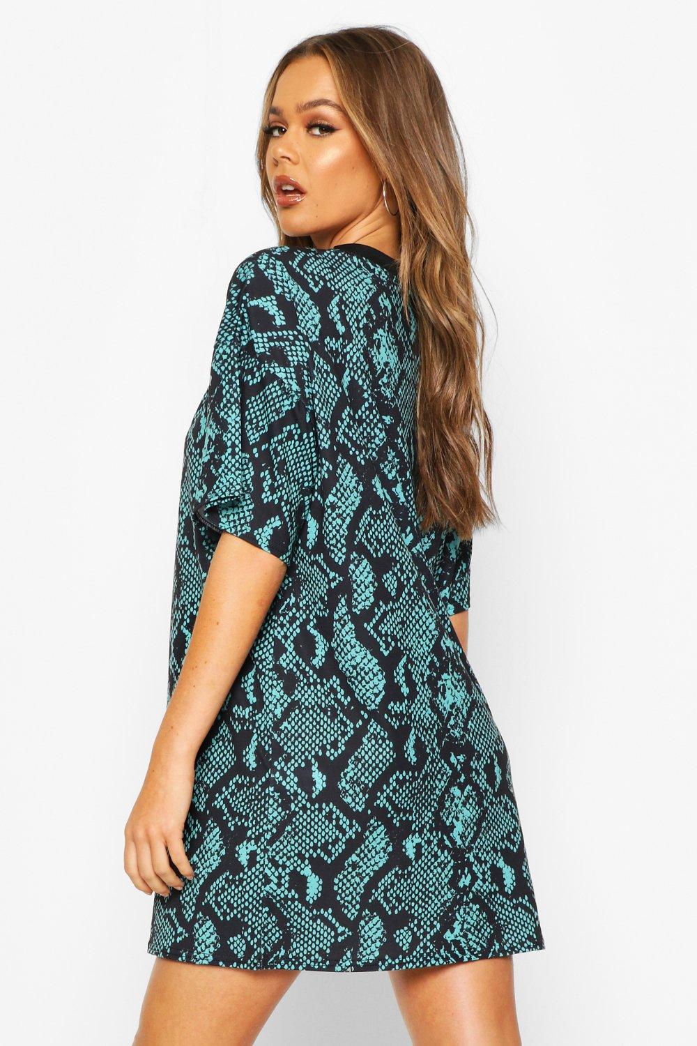 Snake Print T Shirt Dress boohoo IE