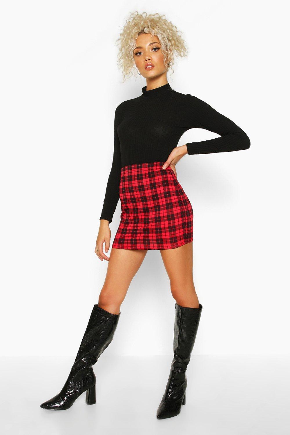 Plaid mini cheap skirt boohoo