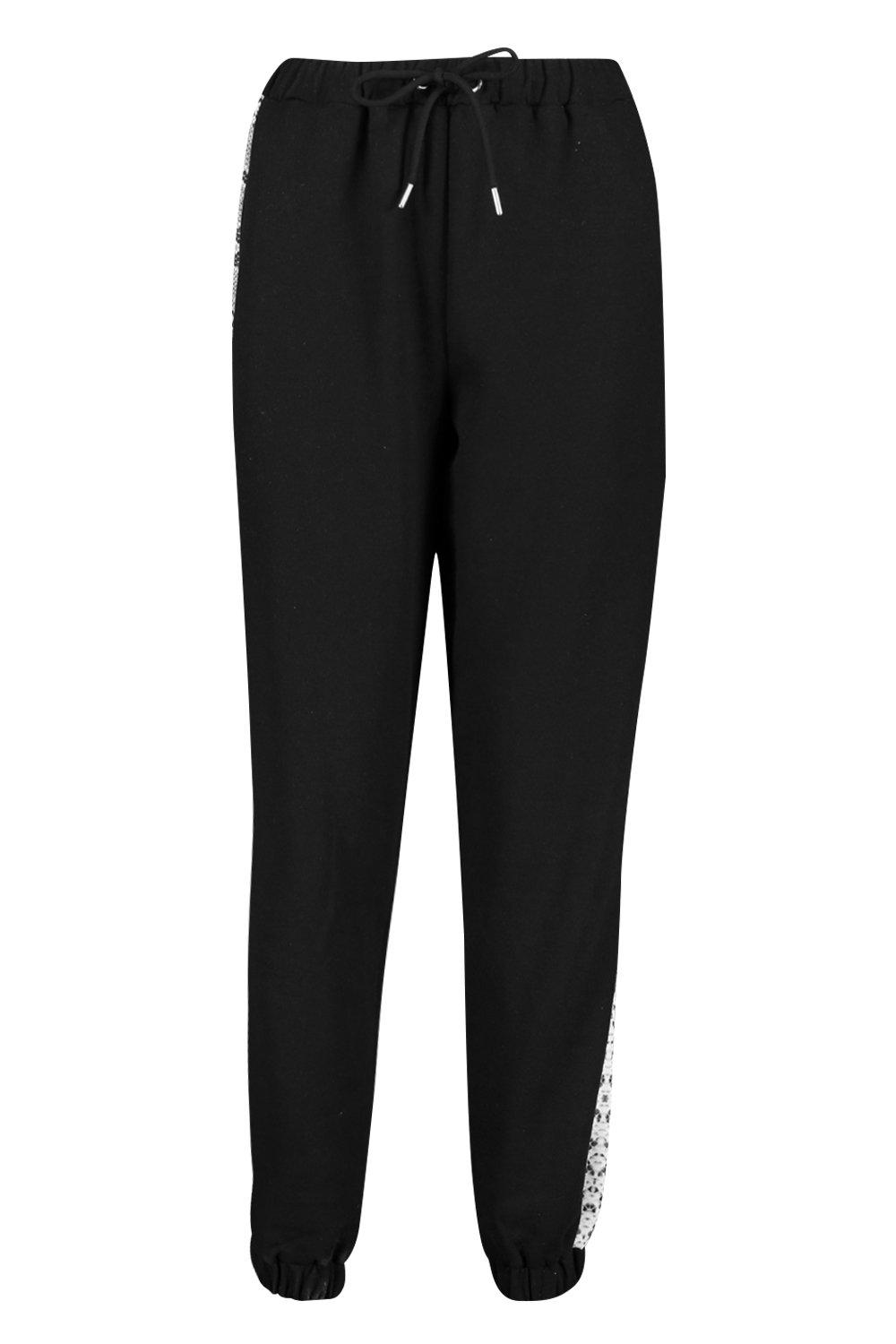 boohoo jogging bottoms