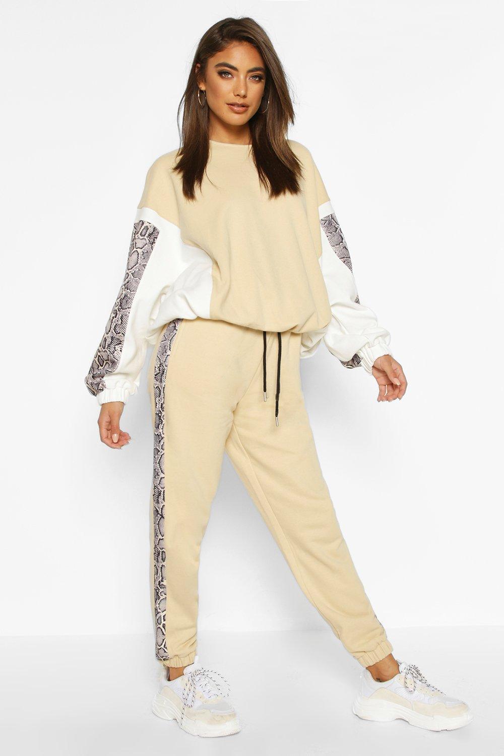 boohoo jogging bottoms