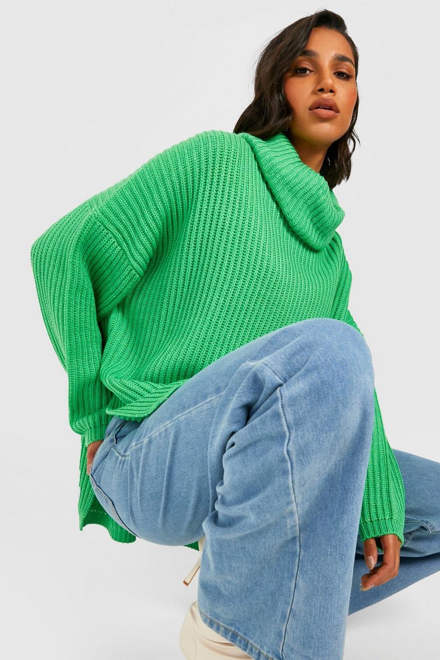 Bright green סוודר אוברסייז עבה בגזרת בויפרנד image number 1