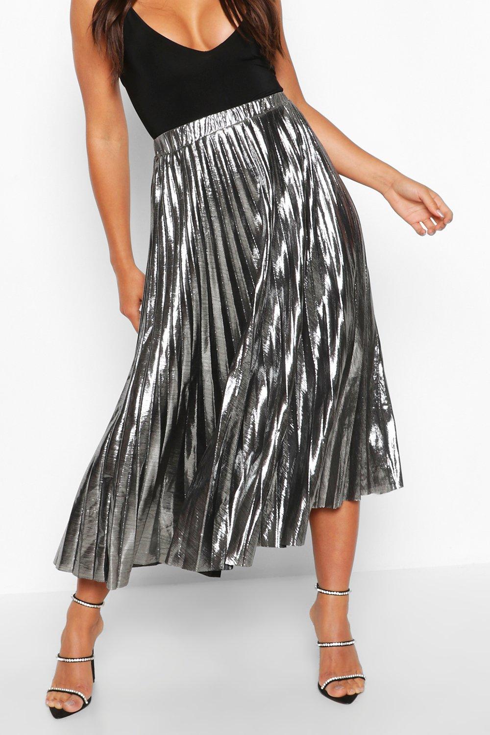 Metallic pleated 2025 skirt boohoo