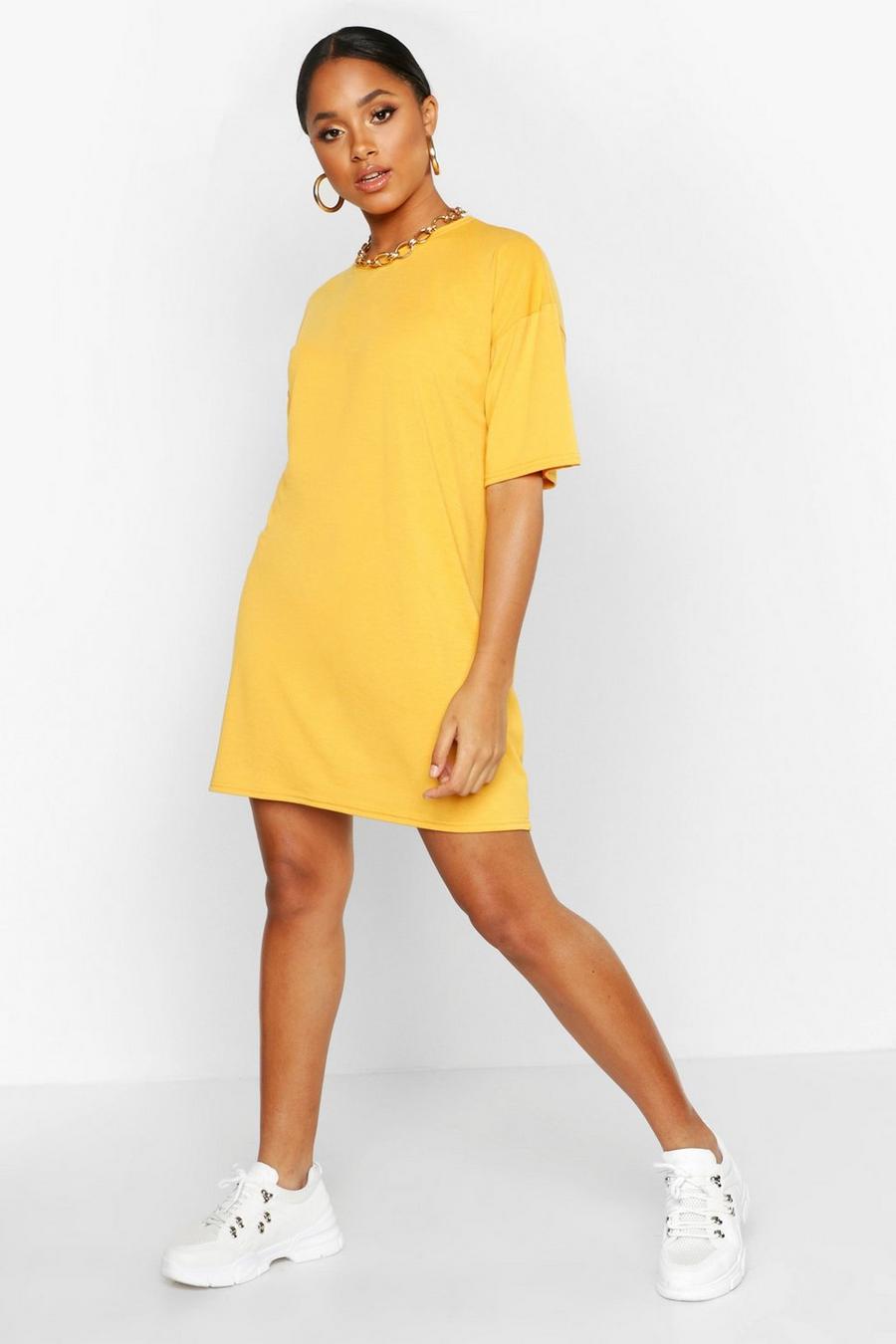 Mustard Oversize t-shirtklänning med rund hals image number 1