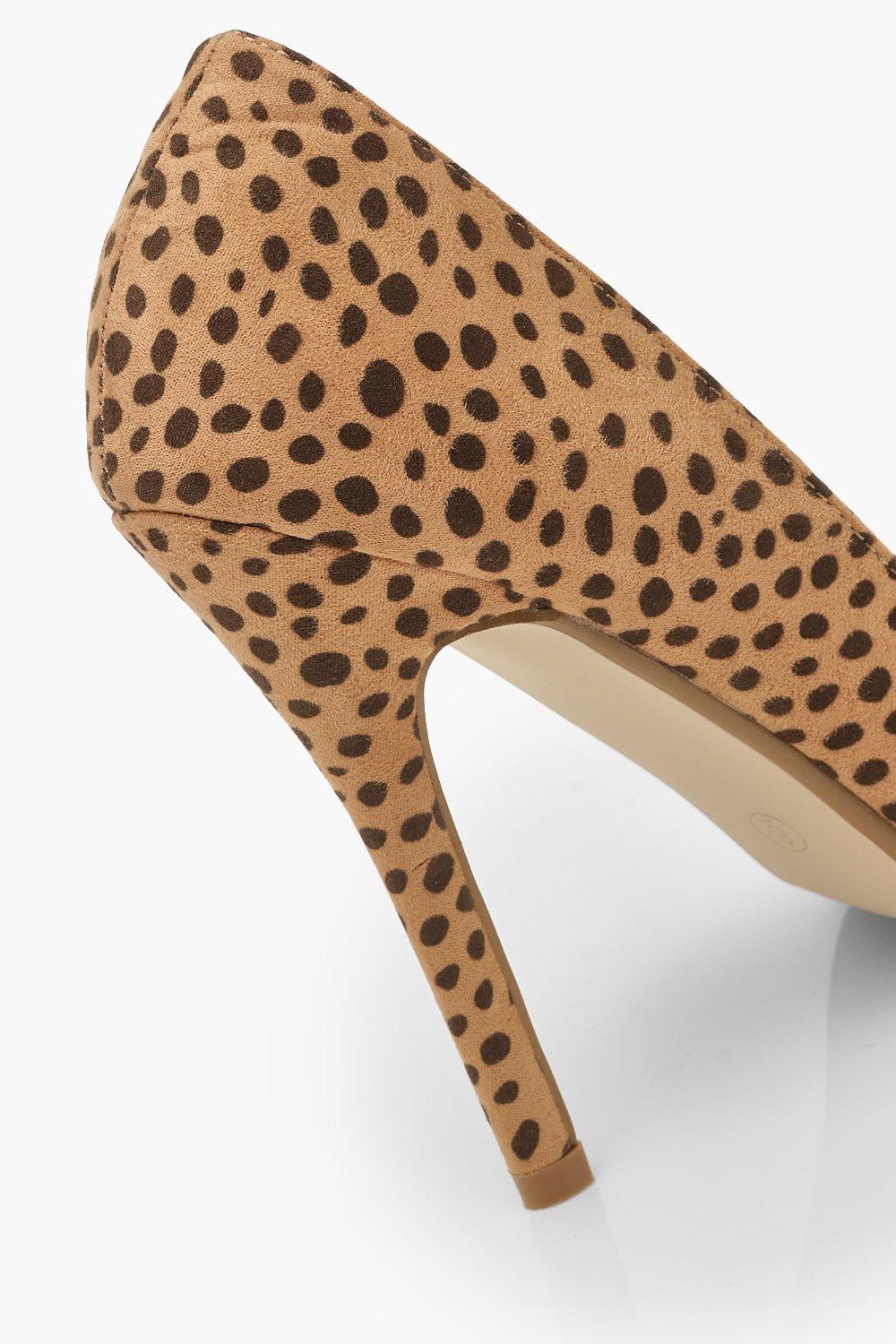 Cheetah pointed outlet heels