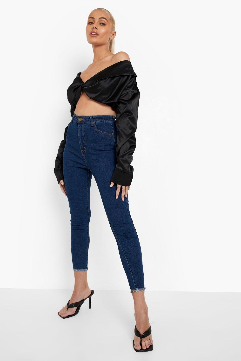 black skinny jeans with frayed hem