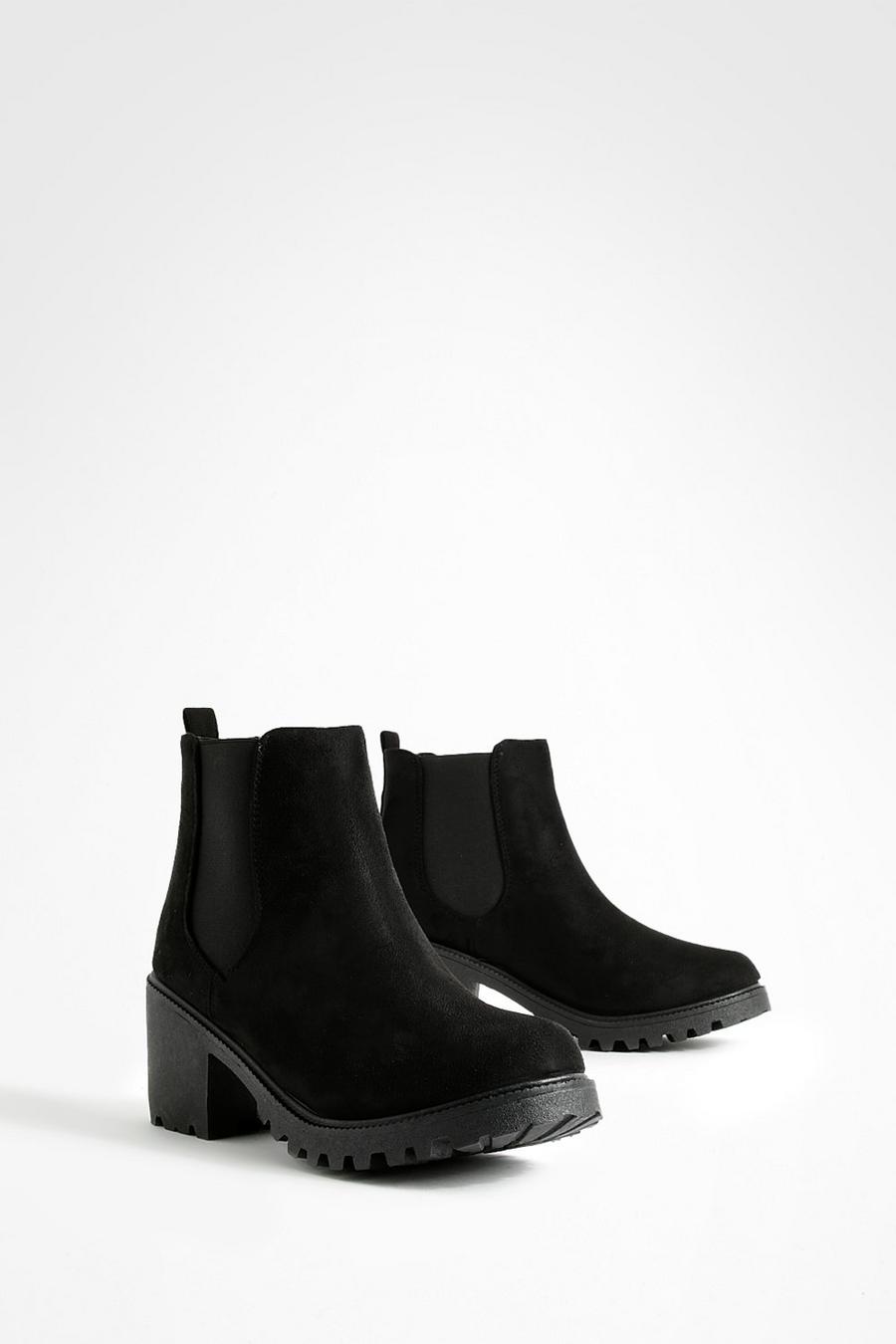 Black schwarz Cleated Chunky Chelsea Boots image number 1