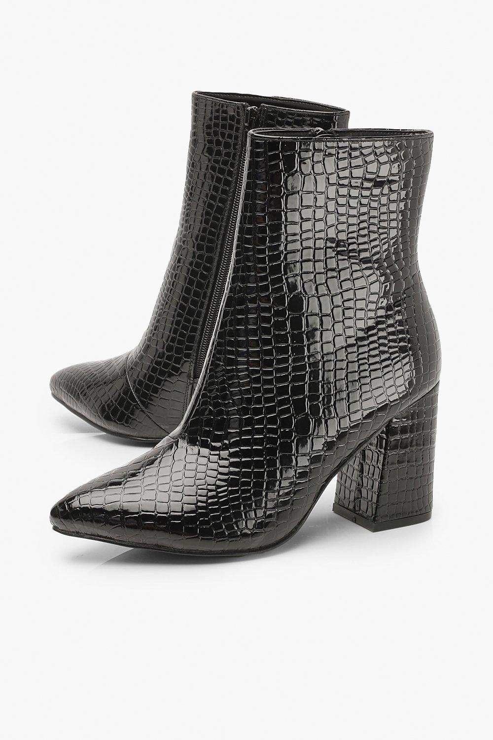 Boohoo hot sale snakeskin boots