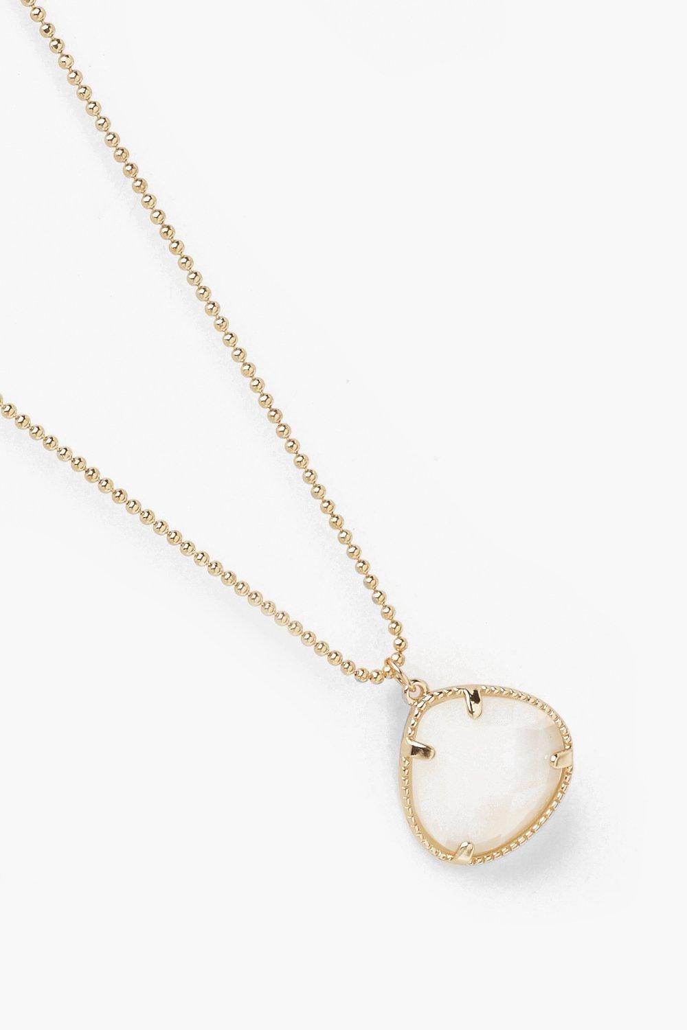 Simple Iridescent Teardrop Pendant Necklace boohoo CA