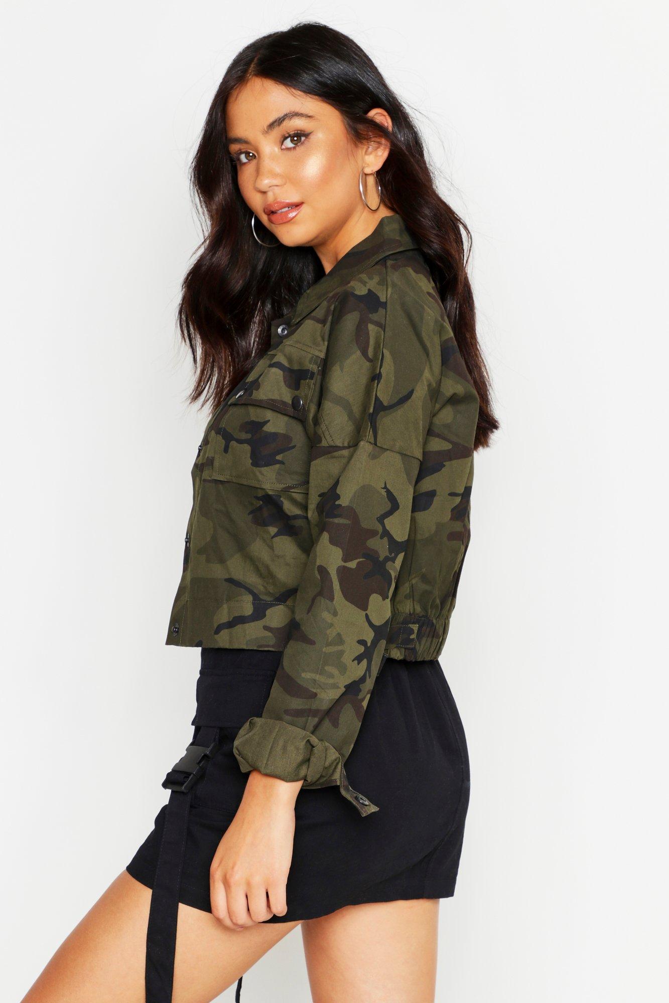 To The Limit Cropped Jacket - Camouflage