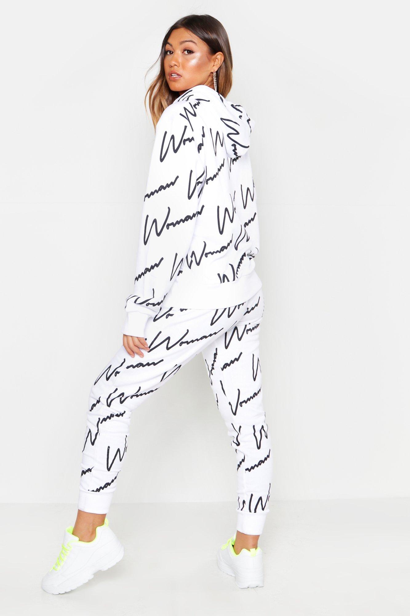 Boohoo woman all over best sale print tracksuit