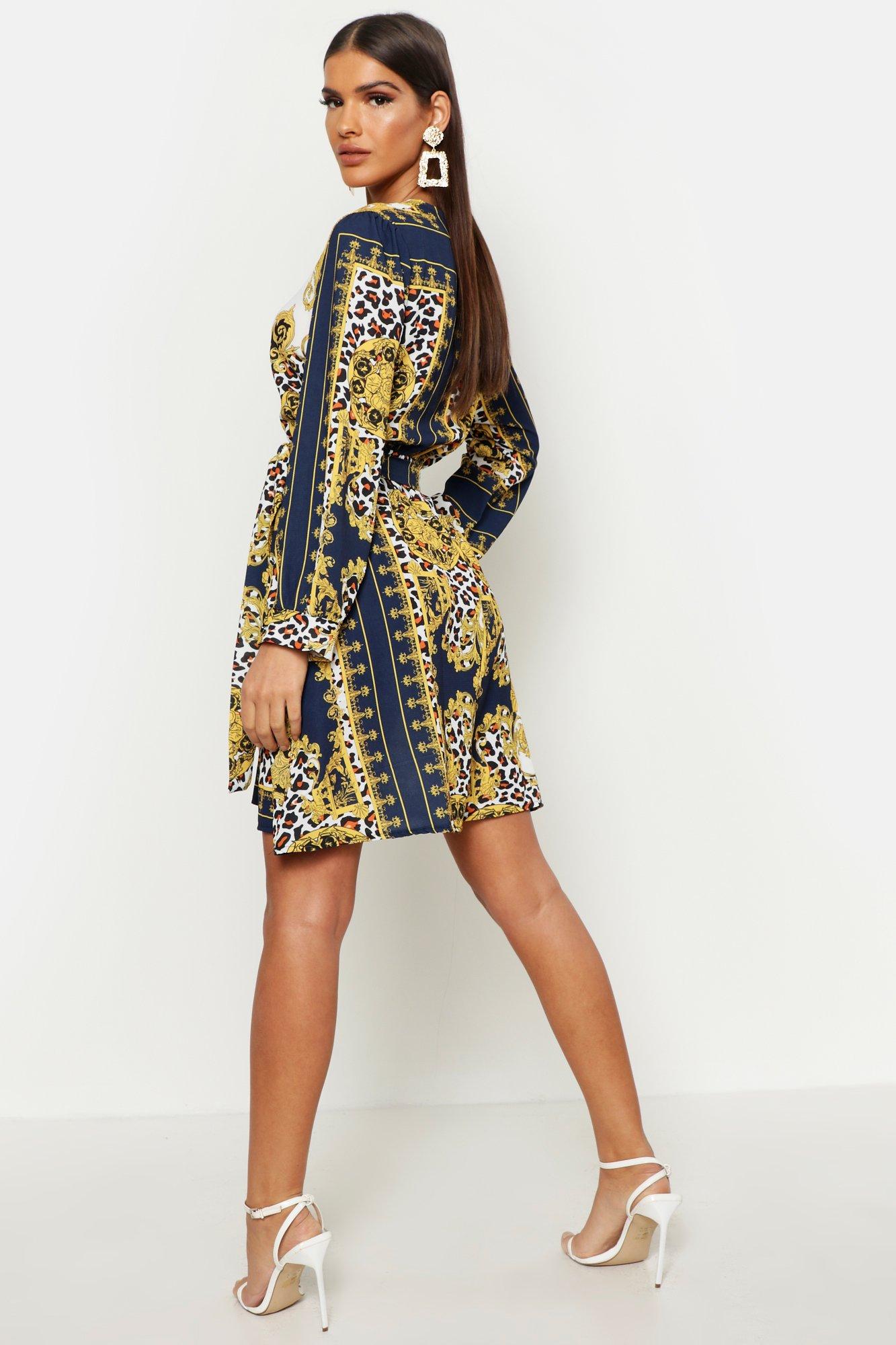 Boohoo chain outlet dress