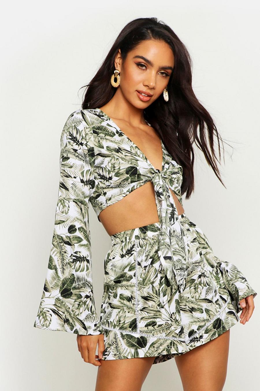 Palm Print Flared Sleeve Short Co-ord image number 1