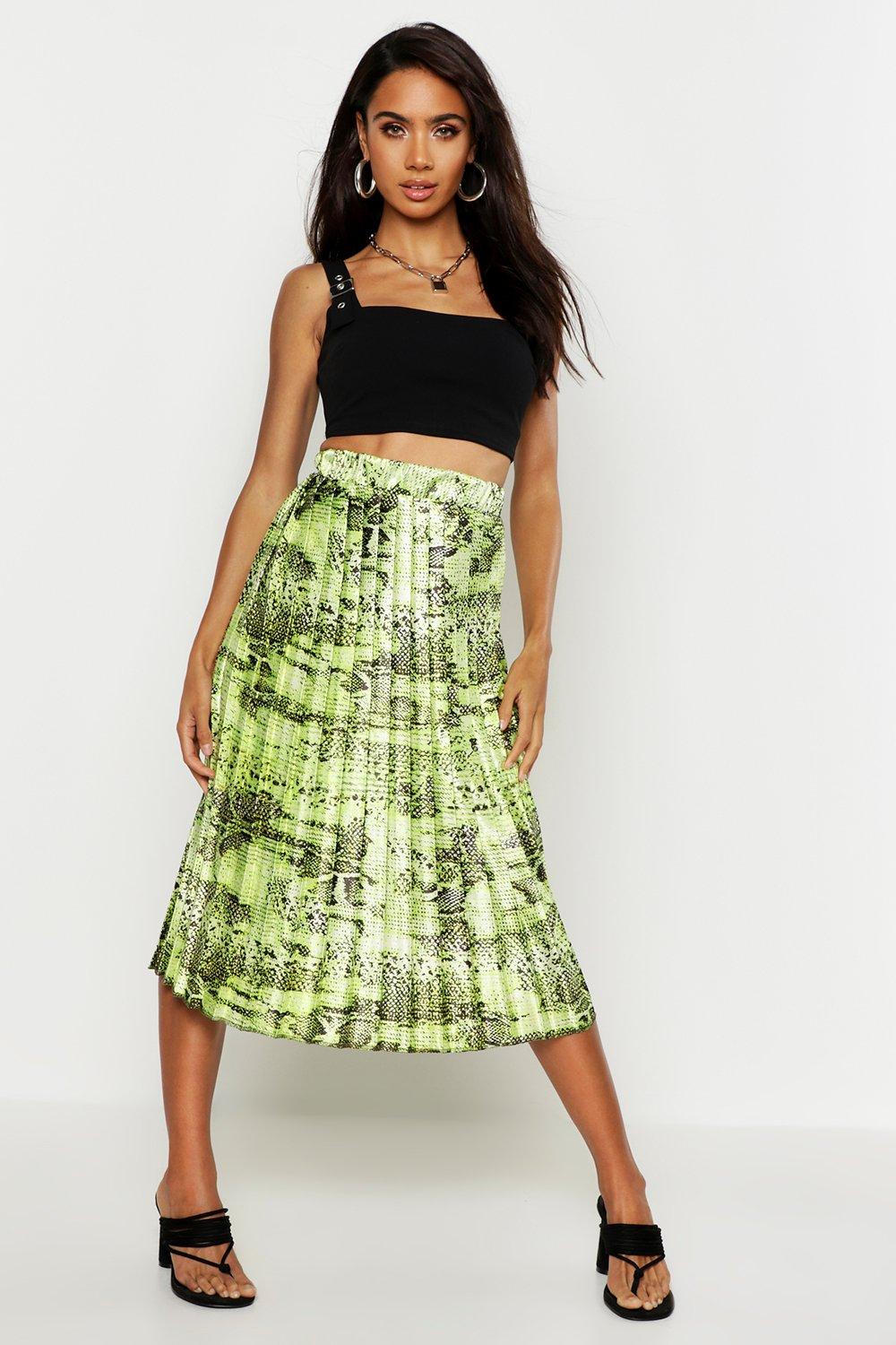 boohoo pleated skirt