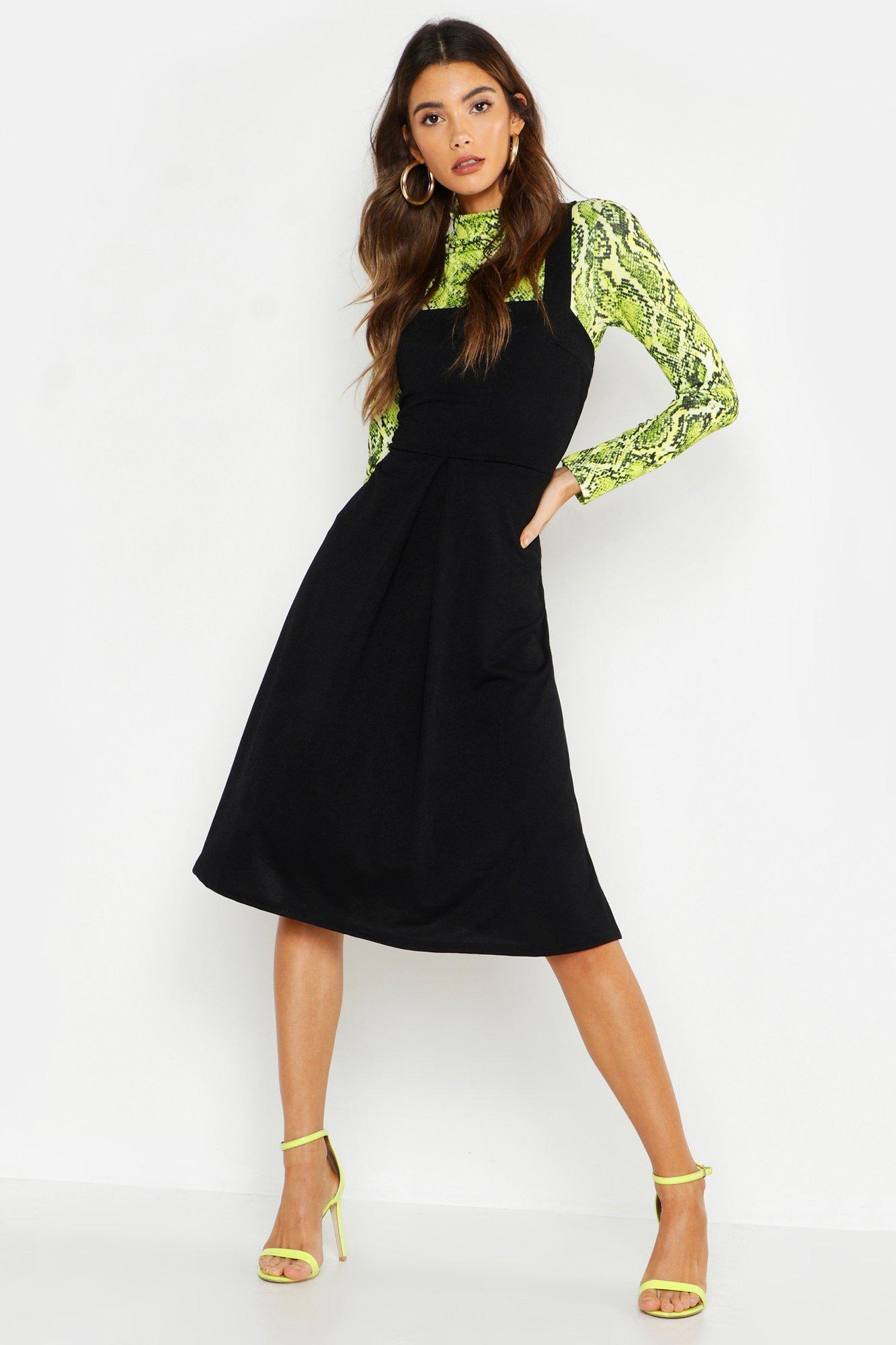 Midi black hotsell pinafore dress