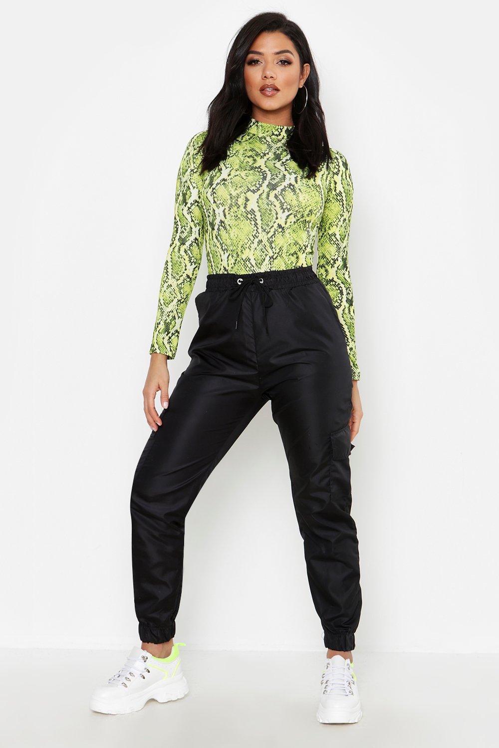 new model track pants