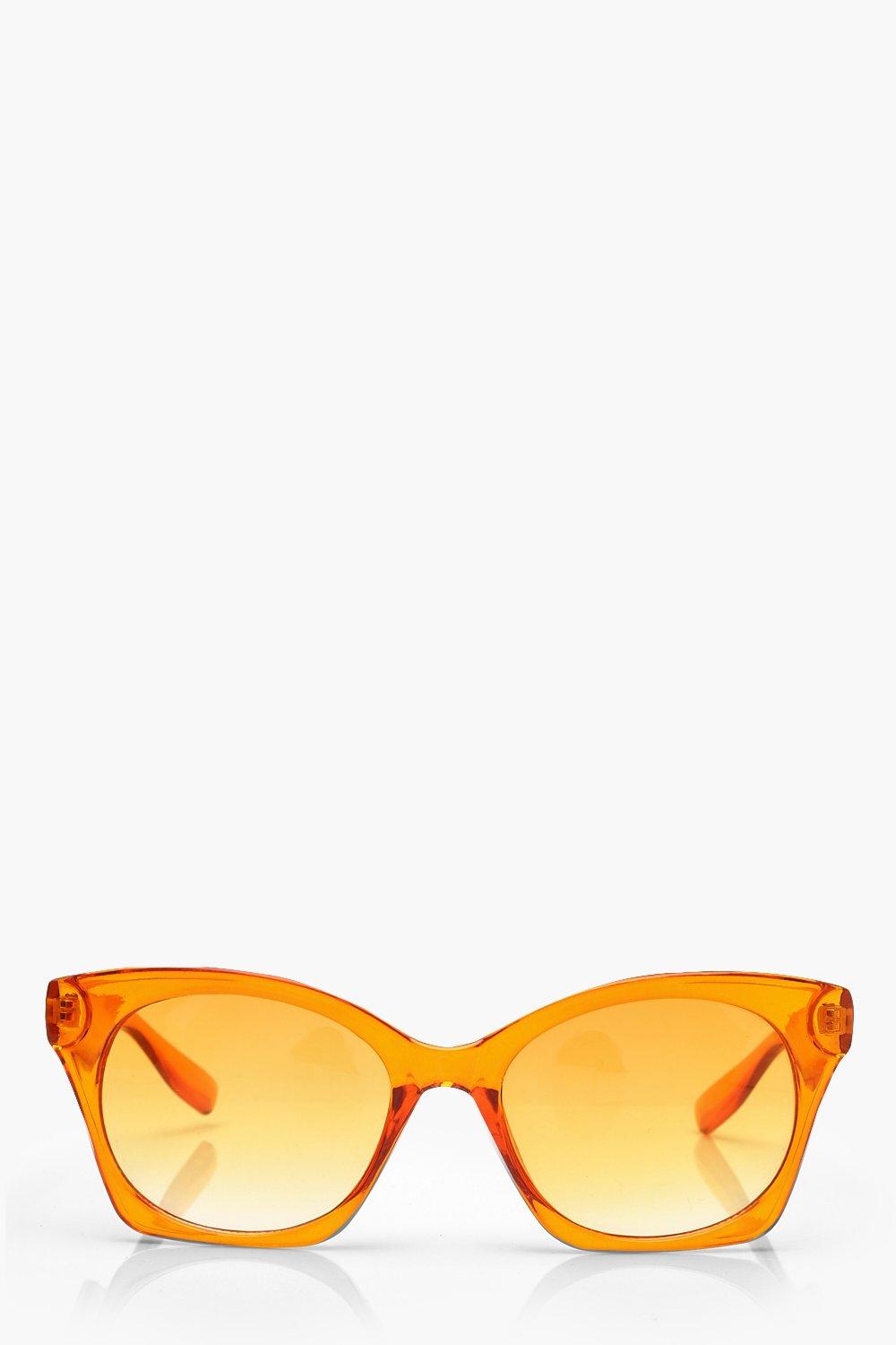 Lunettes De Soleil Yeux De Chat Avec Pochette Boohoo