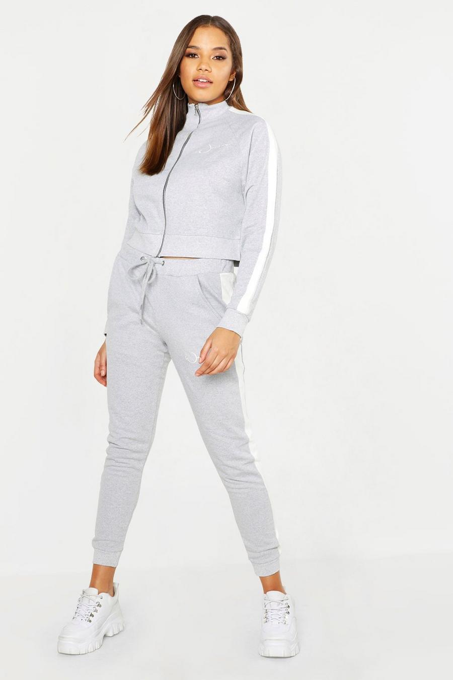 Woman Embroidery Brushed Back Tracksuit image number 1