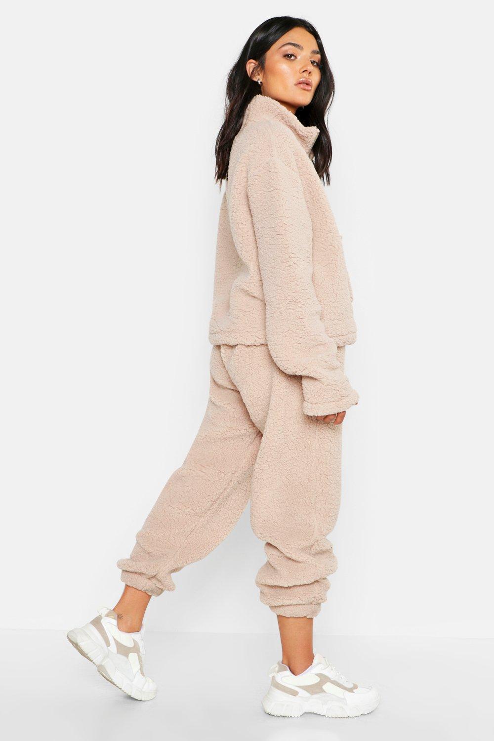 Teddy Basic Jogger boohoo IE