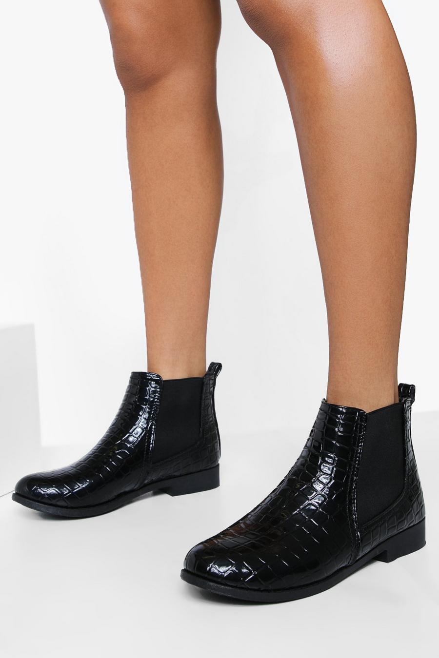 Black Wide Fit Casual Ring Detail Chelsea Boots image number 1