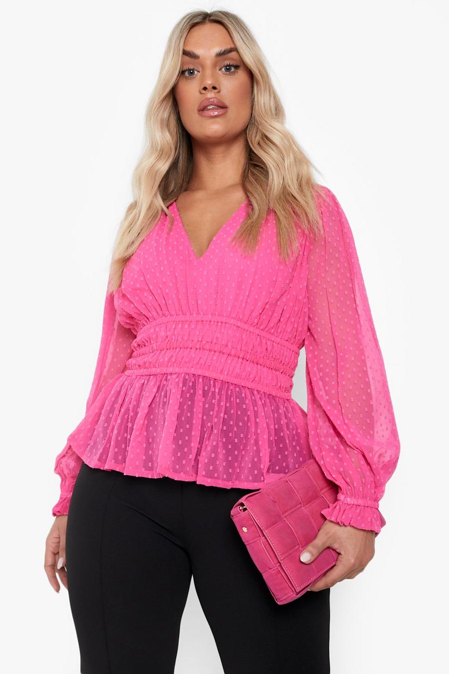 Bright pink Plus Blus i prickig mesh med volymärm