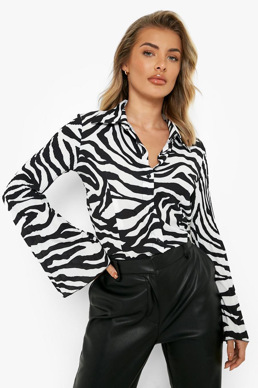 Black Pleated Flared Sleeve Zebra Slim Fit Blouse image number 1