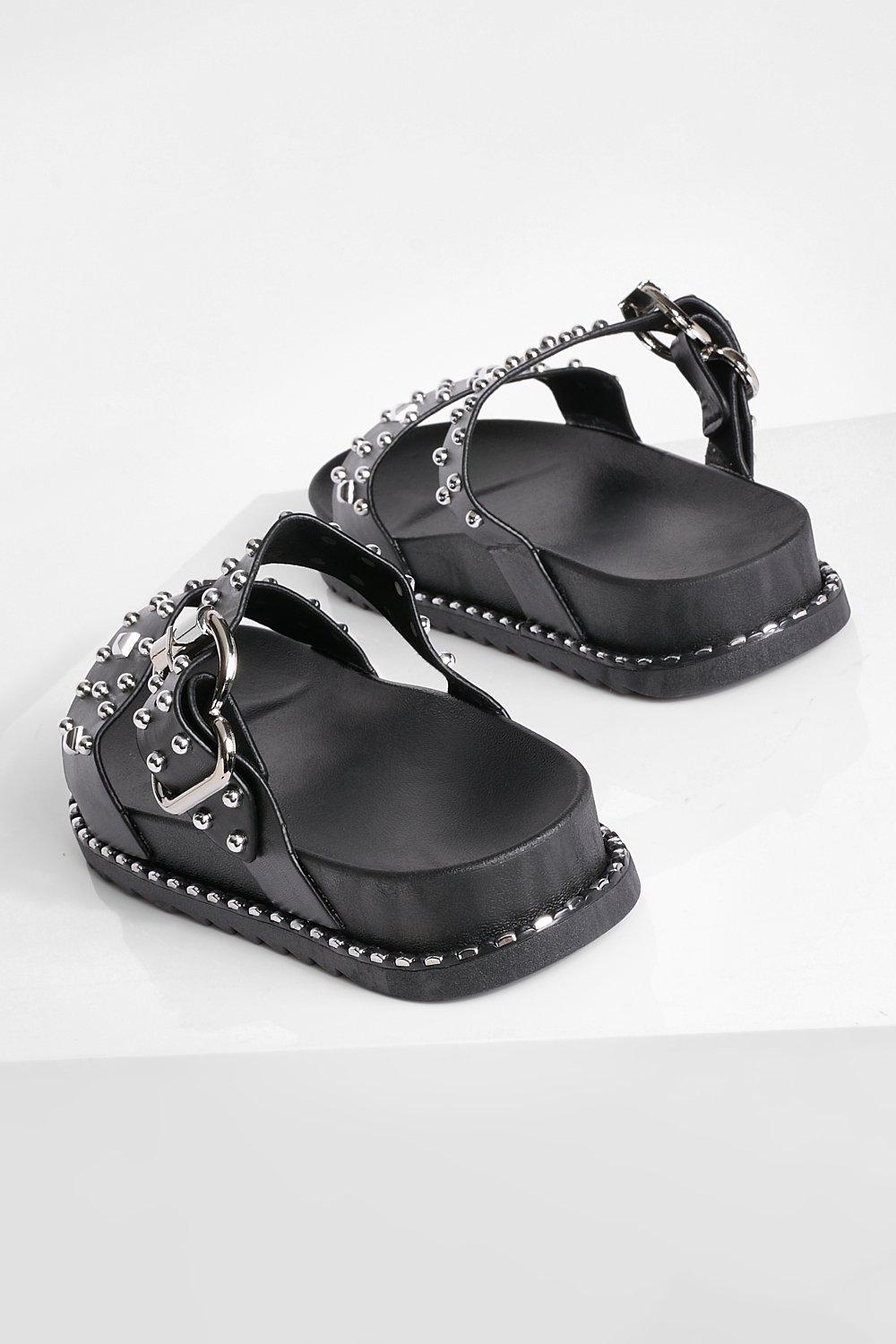 Brede Slippers Met Studs En Dubbele Bandjes boohoo