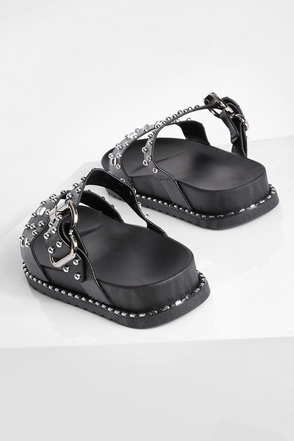 Claquettes cloutees a double bride Pointure large