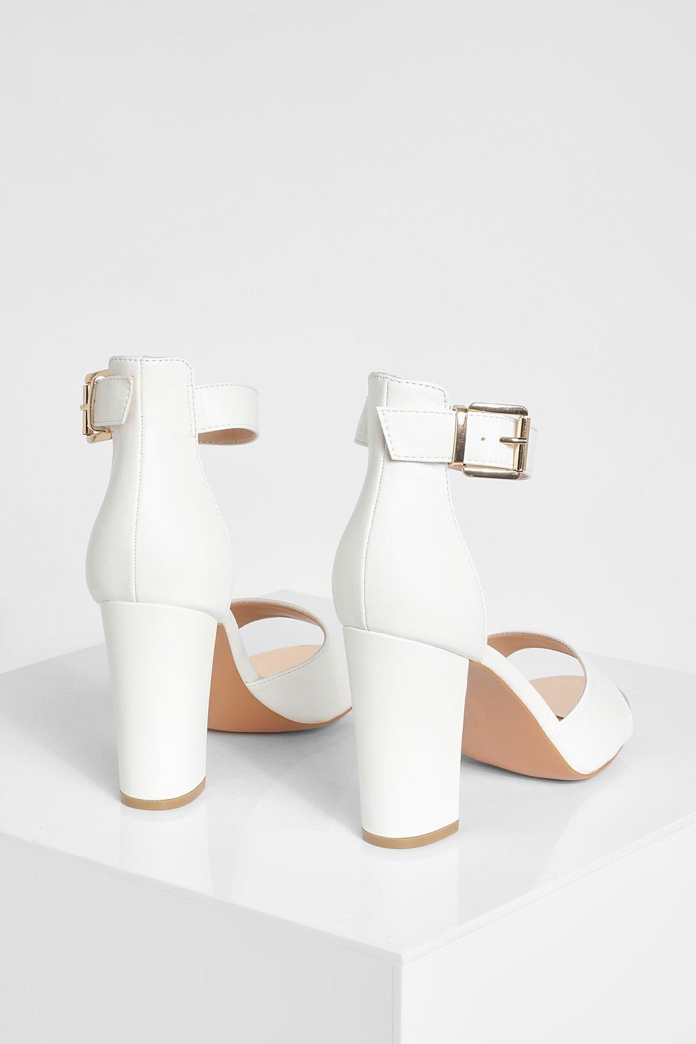 Buckle block clearance heels