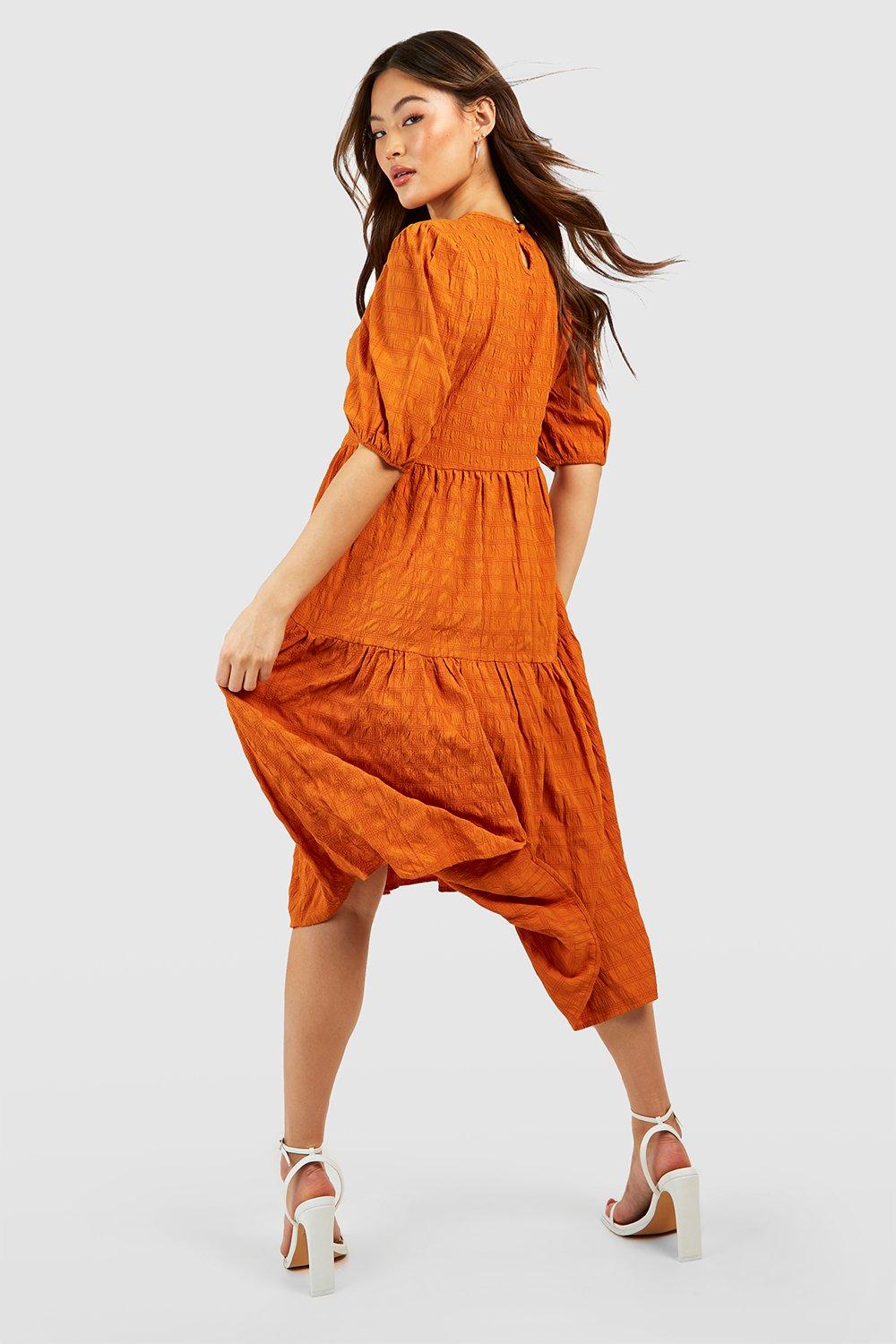 Textured Puff Sleeve Tiered Midi Dress