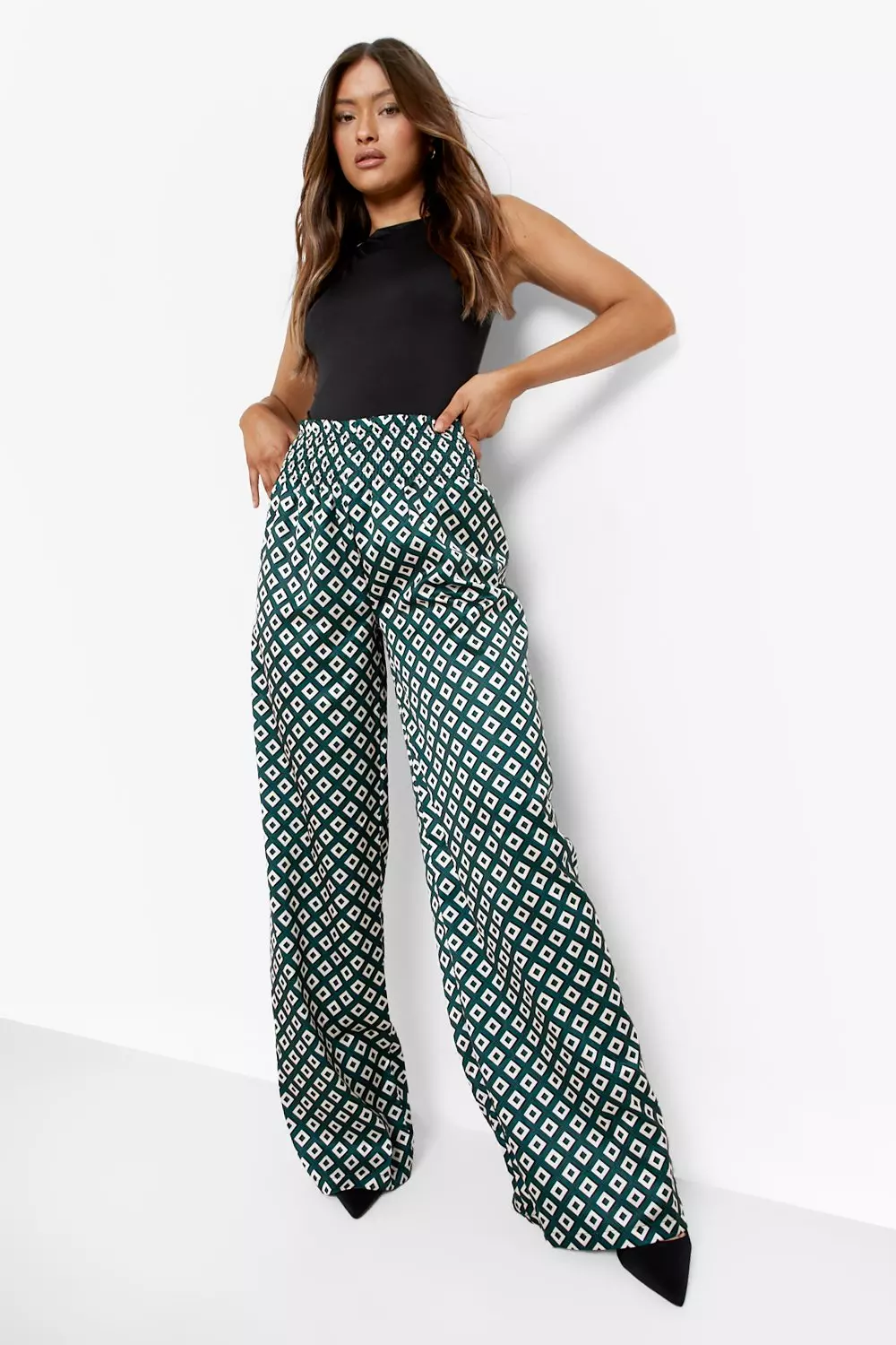 Green Satin Print Wide Leg Relaxed Trouser alternative image