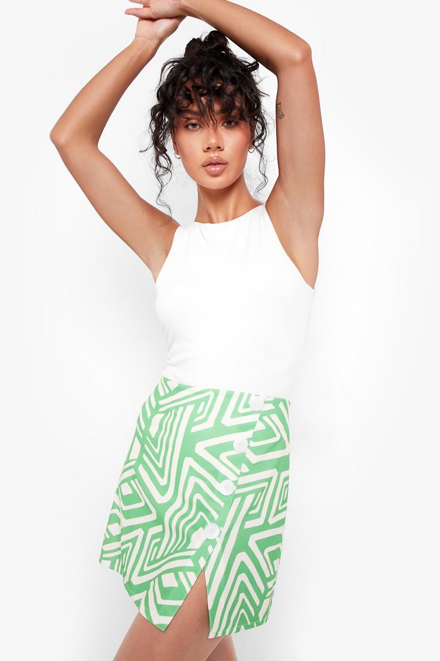 Green Abstract Button Detail Mini Skirt image number 1