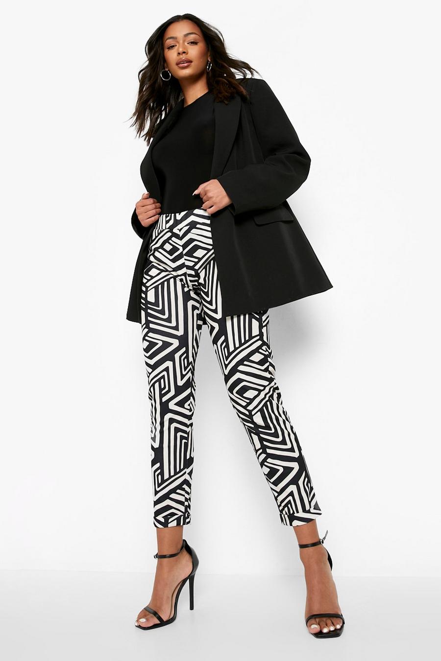 Black Checkerboard Print Elasticated Waist Trouser  image number 1