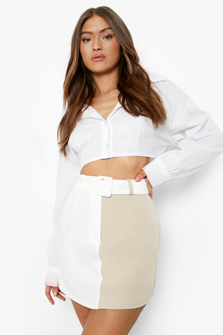 White bianco חצאית מיני עם חגורה 