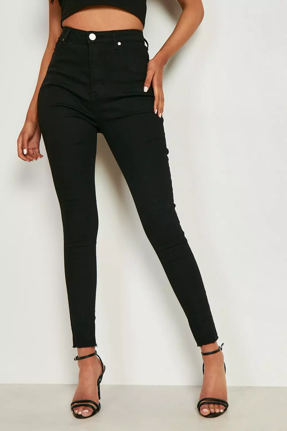 Frayed hem black skinny jeans store