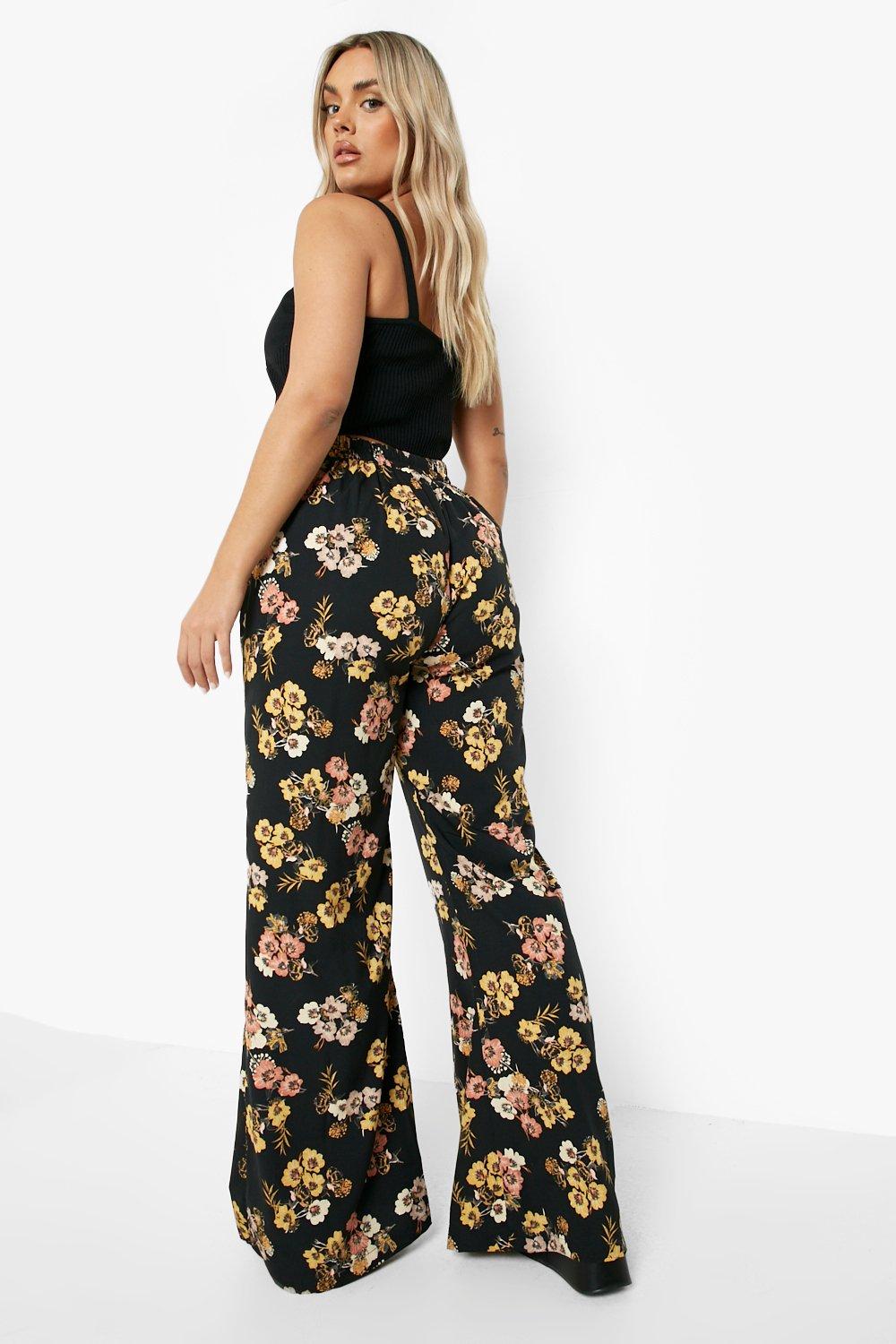 Boohoo on sale floral trousers