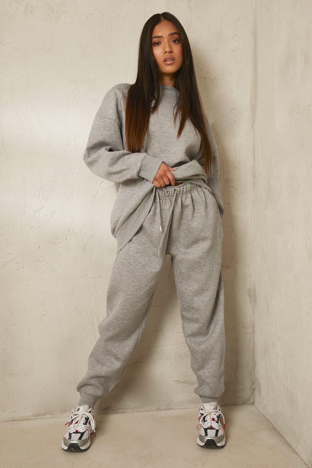 Petite Grey Basic Cuffed Hem Sweatpants, Petite