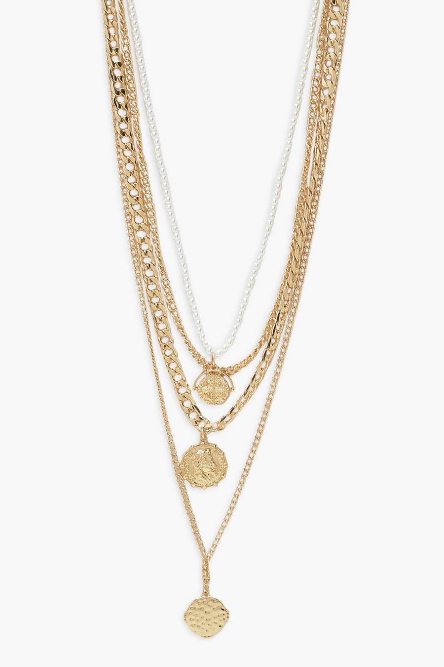 Gold Curb Chain Circle Pendant Necklace image number 1