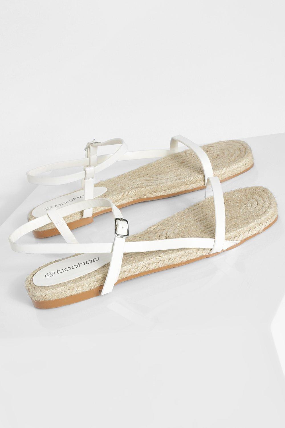 Boohoo clearance white sandals