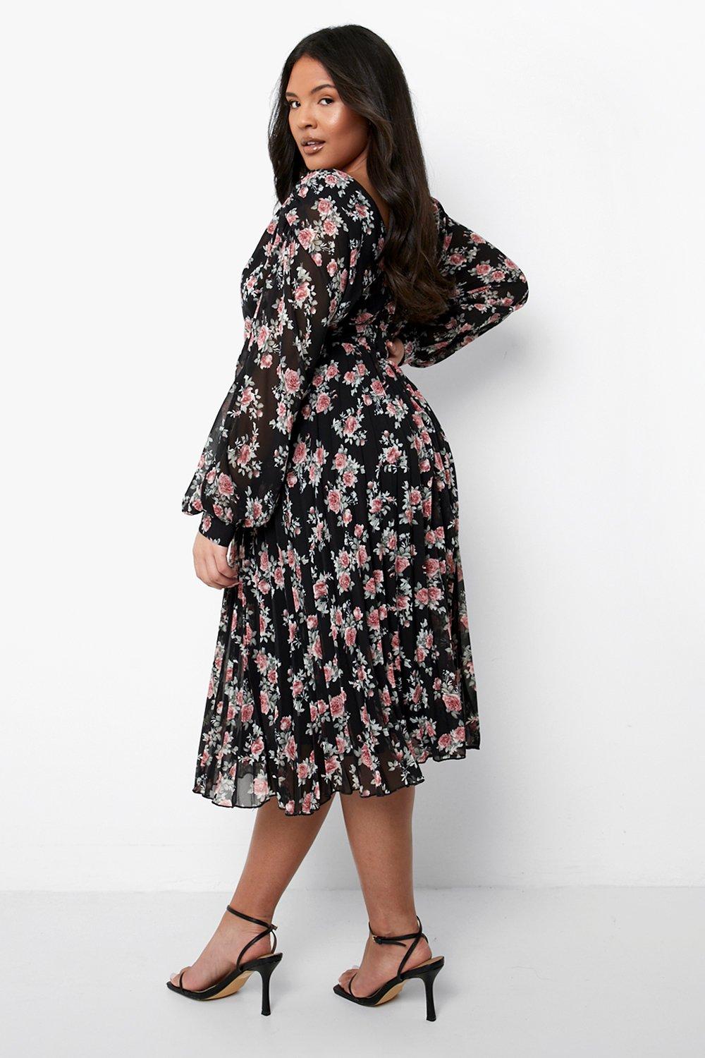 Boohoo floral hot sale pleated skater dress