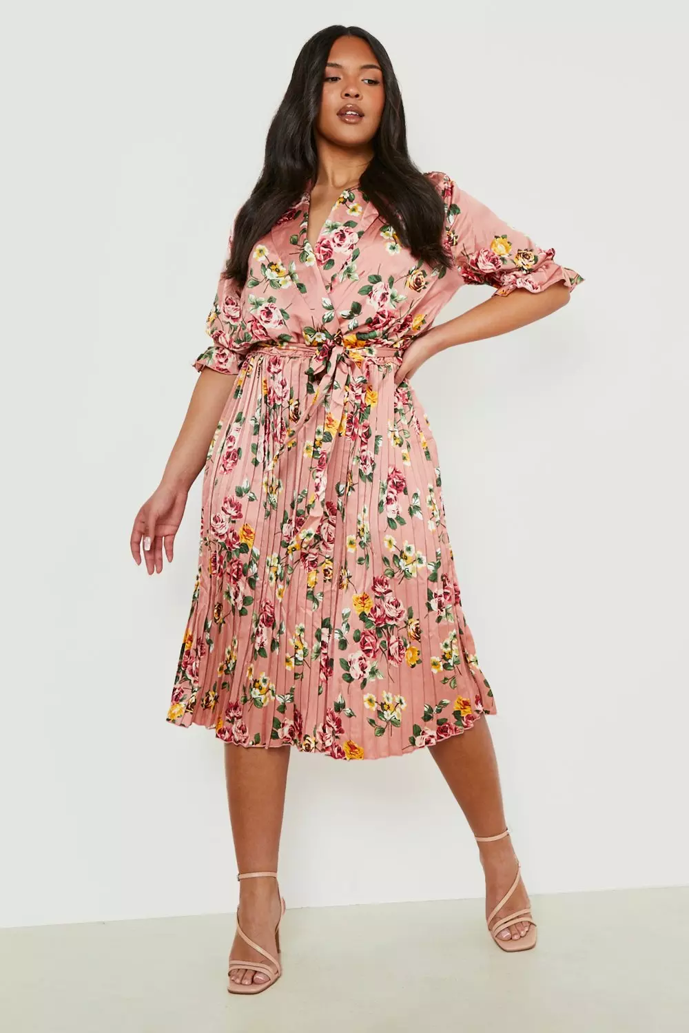 Boohoo floral hotsell pleated skater dress