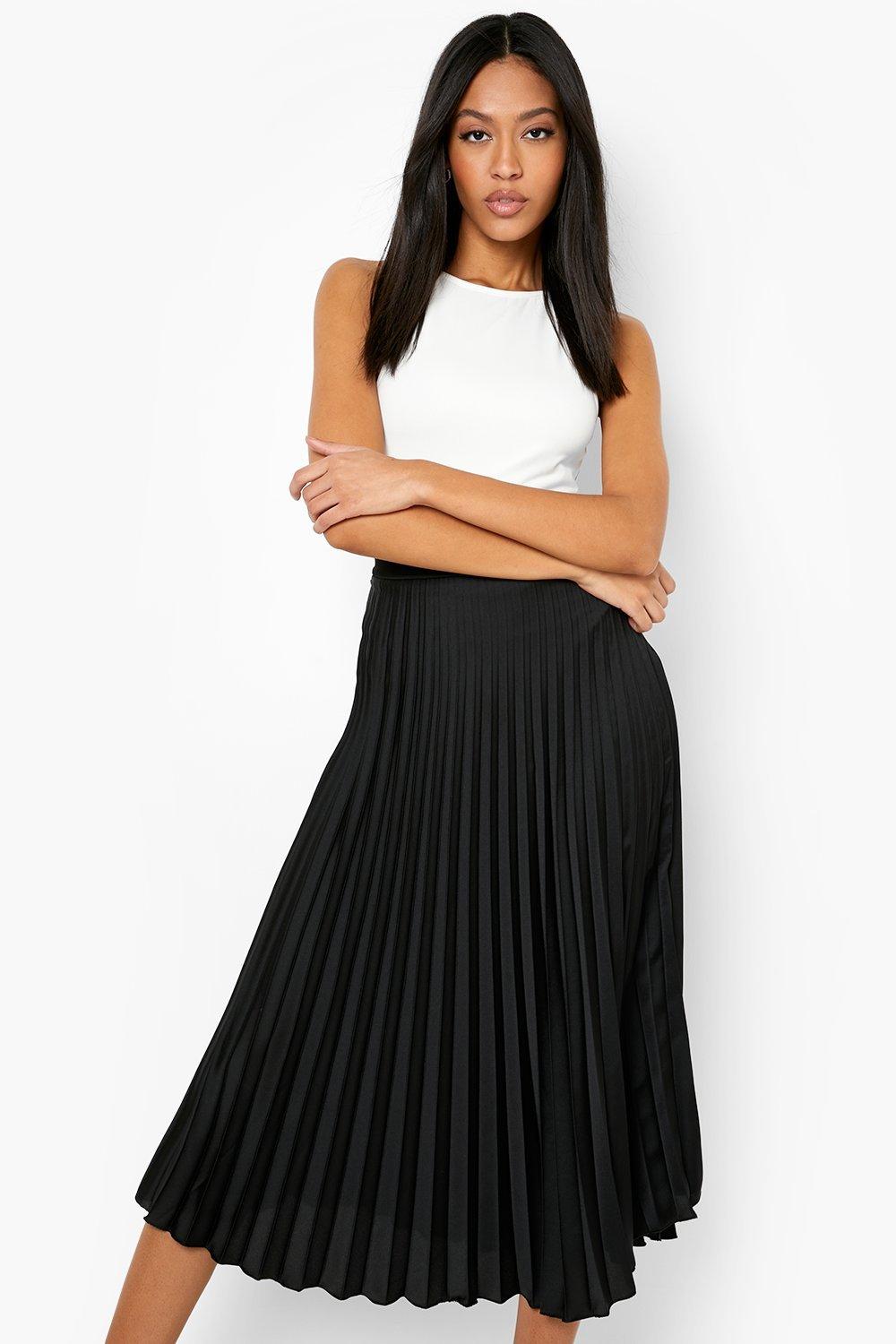 Black pleated midi skirt queen best sale