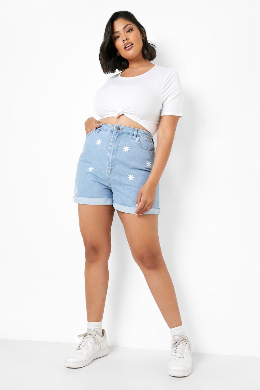 Mid wash Plus Daisy Embroidered Denim Mom Short image number 1